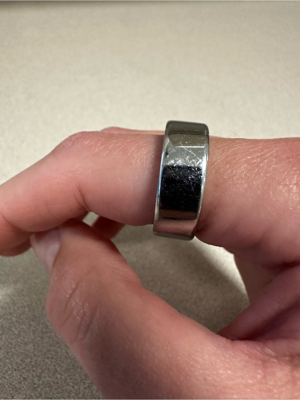 Oura Ring 4 - Size 8